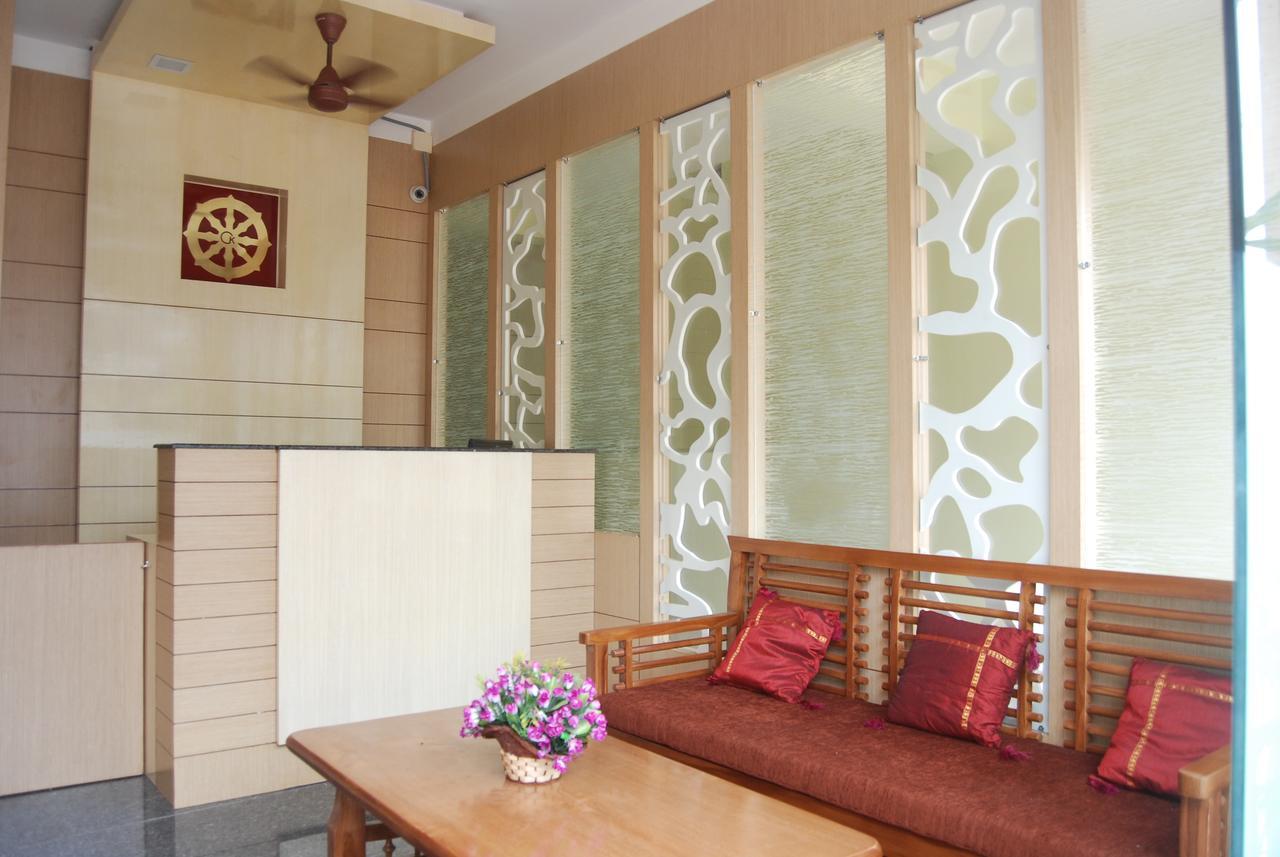 Chakraa Residency Hotel Ramanathapuram Esterno foto